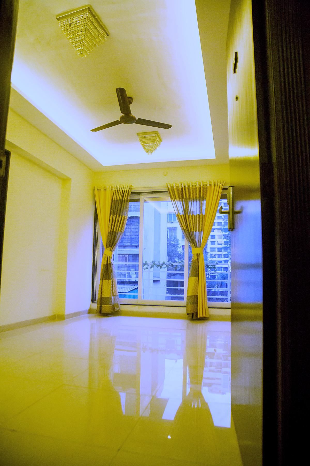 Living room false ceiling