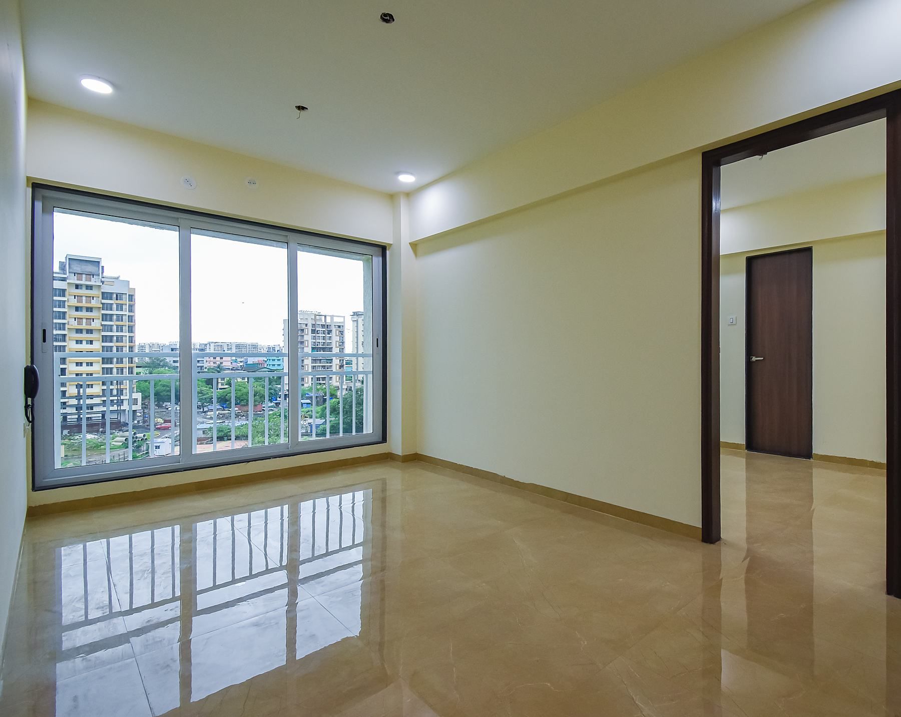 2 BHK living room