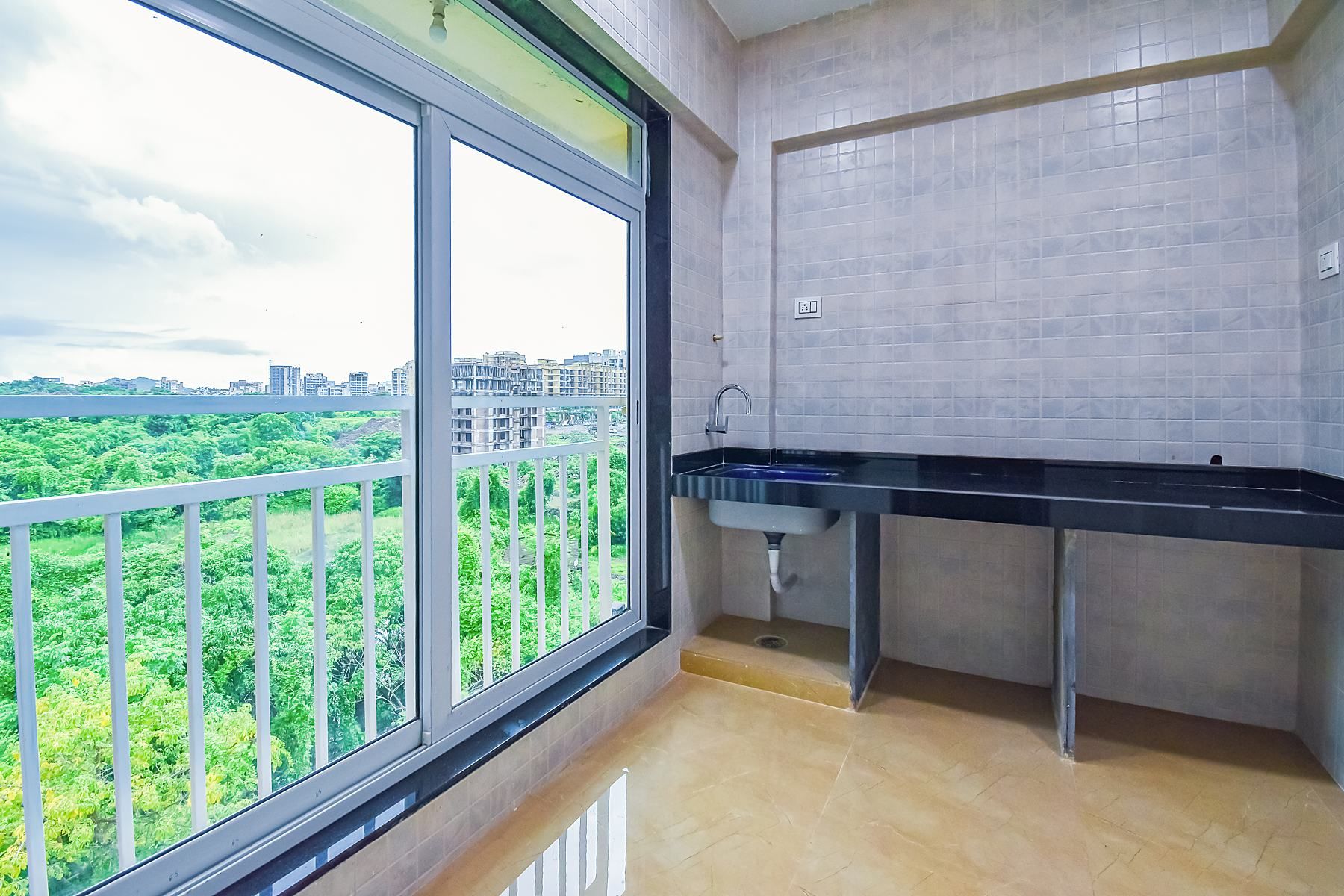 Kitchen over the green belt