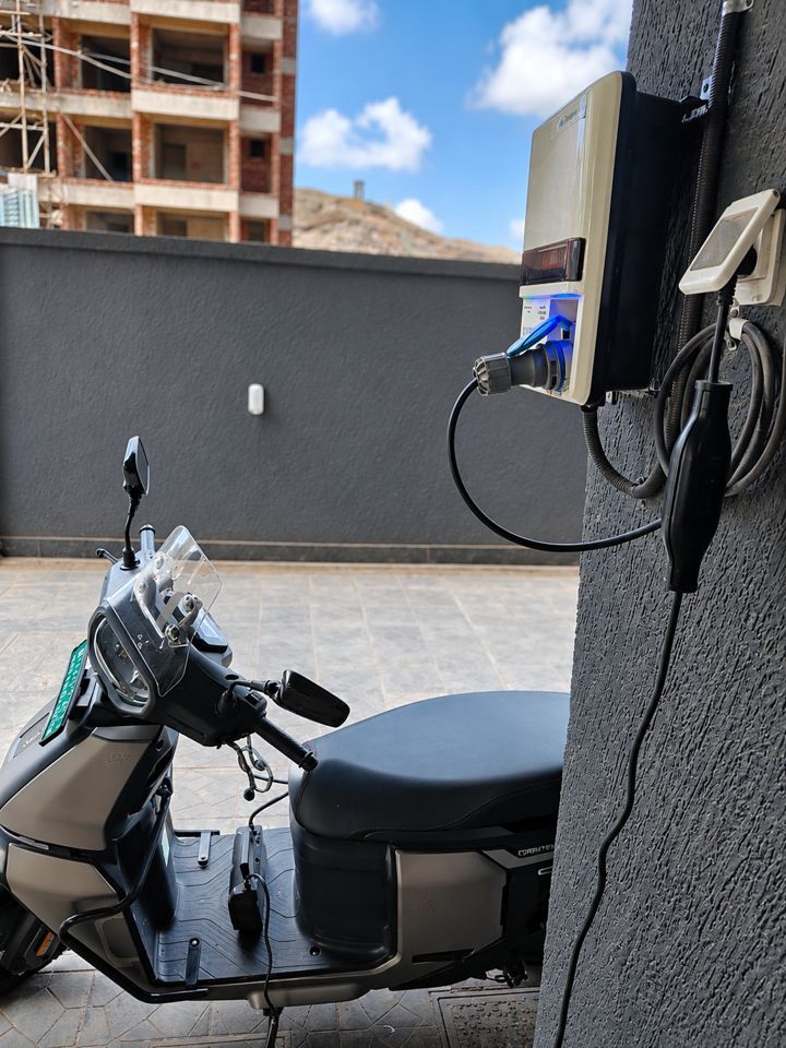 Dresden — Two-wheeler EV charging